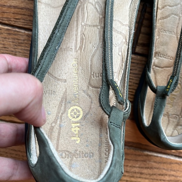 J41 Adventure On sandals size 11 - Picture 5 of 7